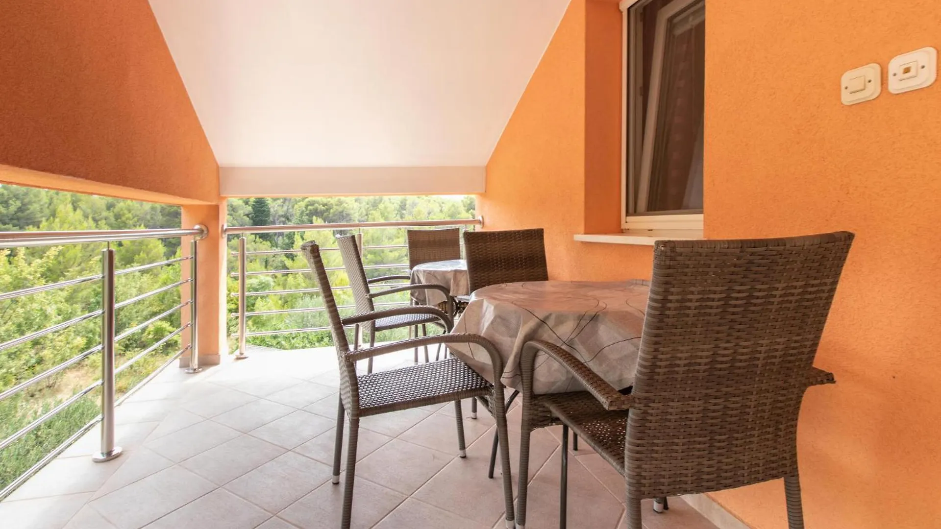 Gorgeous Apartment In Gornji Karin With Wifi